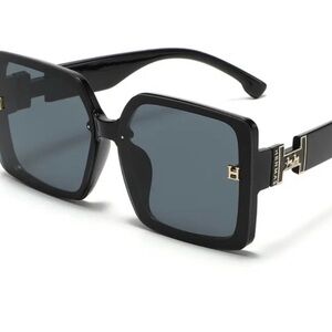 NWOT luxury brand inspired fashion oversized shades sunglasses.